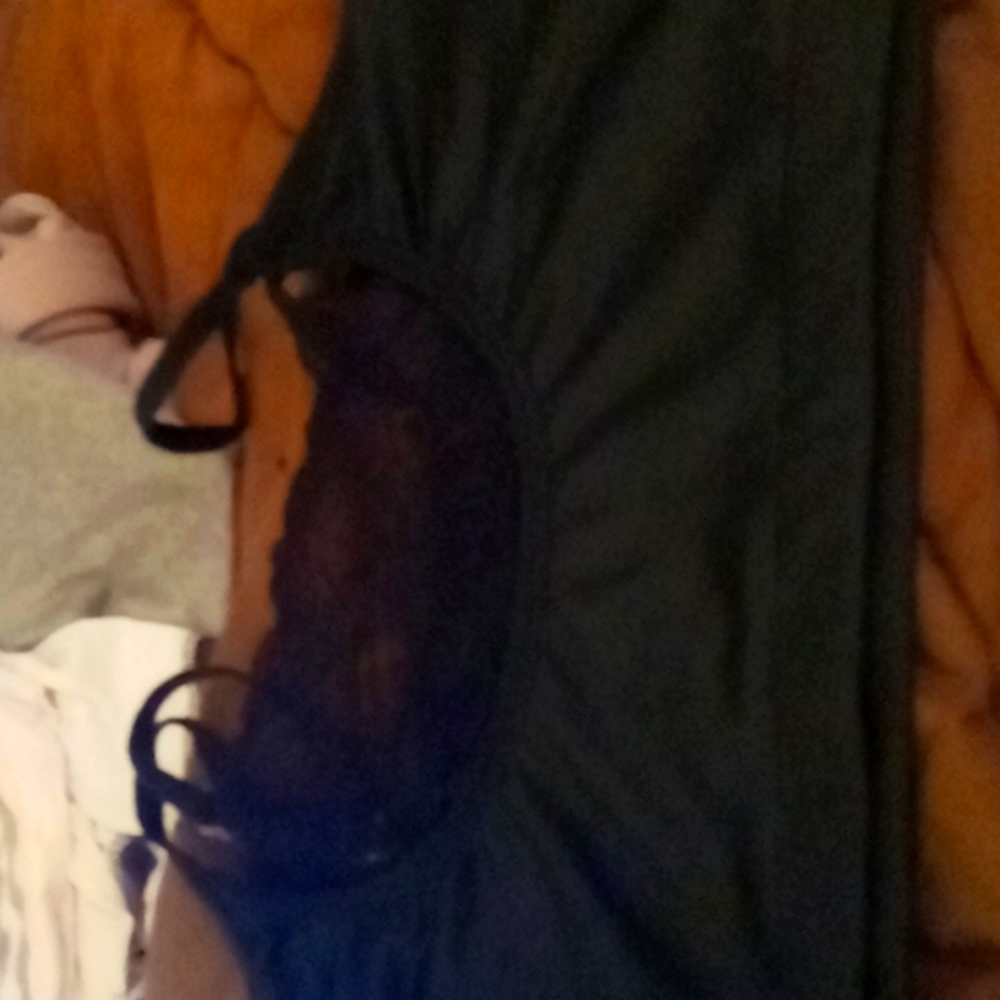 Half top black bra with black lace